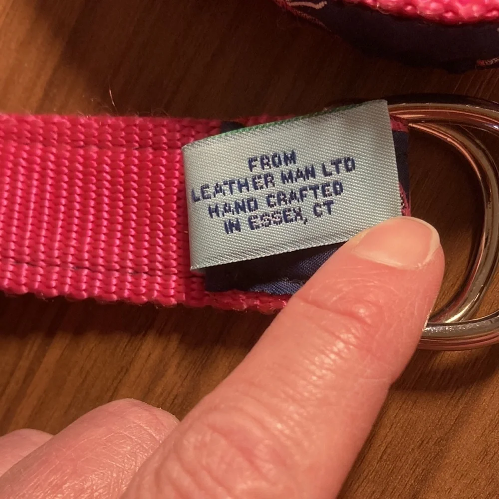 Leather Man Essex CT tennis lacrosse stick print belt Med made in USA Eliza B.